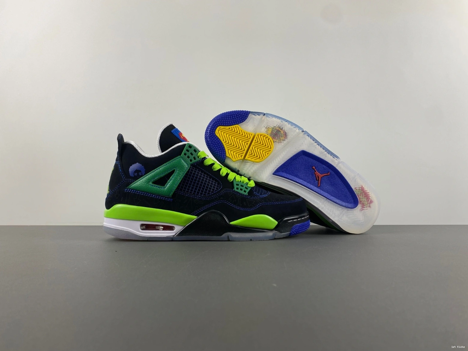 Doernbecher - 4 Jordan 308497-015 Retro 1123